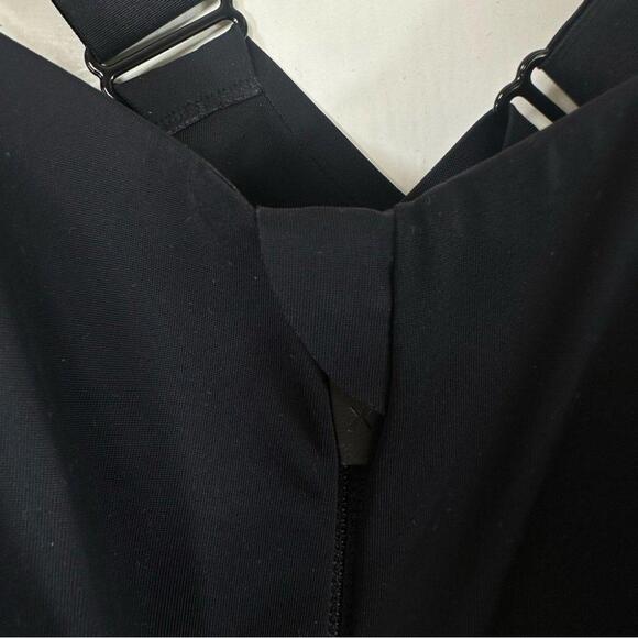 Knix Catalyst Front Zip Sports Bra - Picture 5 of 8